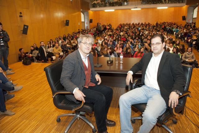 Manuel Rivas inaugura la VIII edición del Premio Mandarache - 3, Foto 3