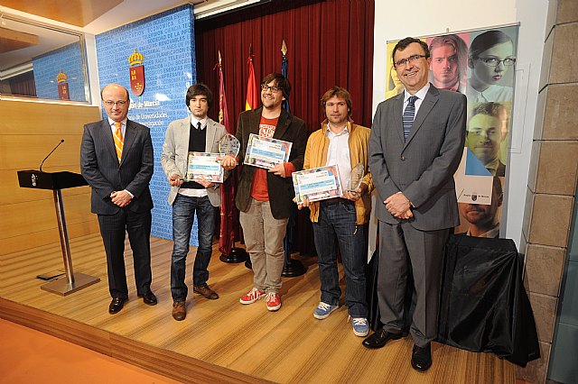 La Comunidad entrega los premios ´Emprendedor del Mes´ correspondientes al cuarto trimestre de 2012 - 1, Foto 1