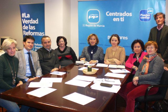 El PP regional constituye la nueva Comisión de Comercio, Artesanía y Consumo - 1, Foto 1