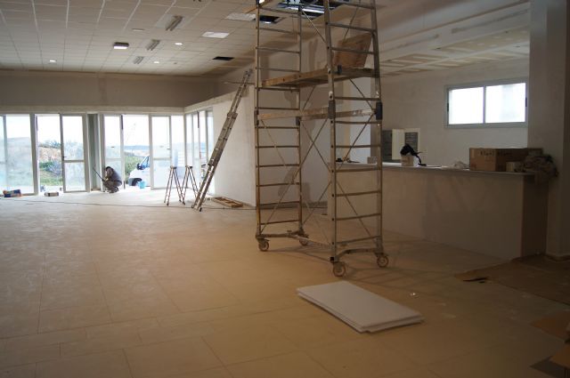 Se retoman las obras de ejecución de la sala polivalente de la pedanía de el paretón-cantareros, Foto 6