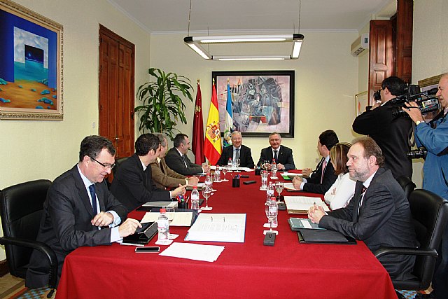 Los alumnos de la Escuela Superior de Diseño y la Escuela de Arte mejoran su formación con prácticas en más de 80 empresas - 1, Foto 1