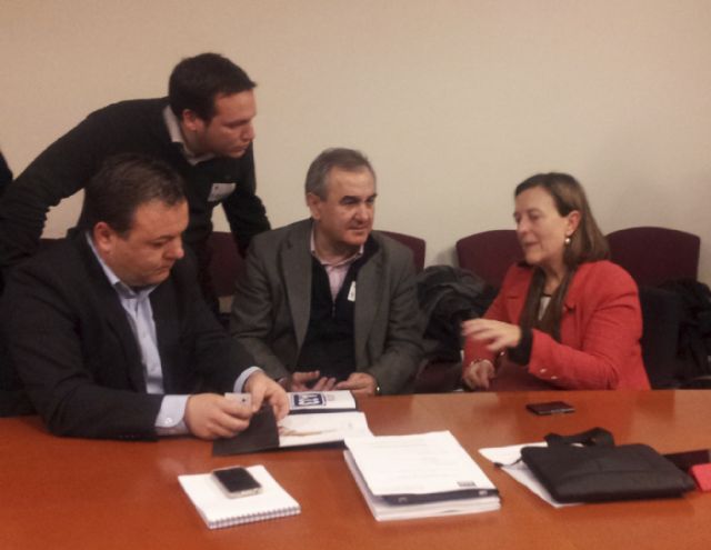 El PSOE de Yecla pide en Bruselas la conclusión de la autovía con fondos de cohesión europeos - 1, Foto 1