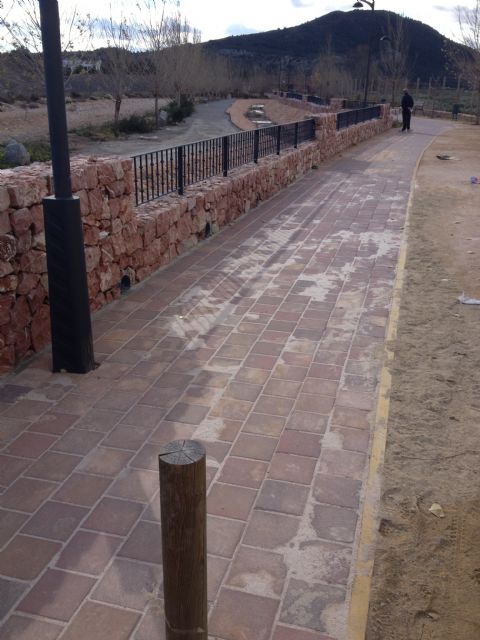 Arreglado el paseo de la Rafa que quedo hundido tras las lluvias torrenciales de septiembre - 1, Foto 1