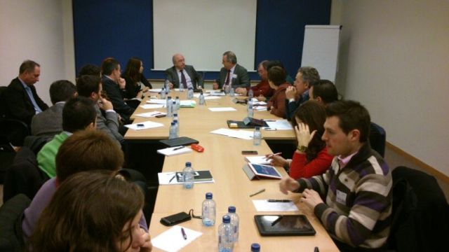 Rocamora trata los efectos de la reforma de la Política Agraria Común en Cehegín en su primer día en el Parlamento Europeo - 1, Foto 1
