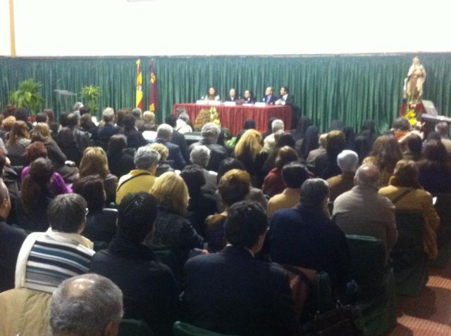 María Dolores Sánchez y Rafael Carrasco participan en la inauguración del centenario del colegio Santa María del Carmen - 1, Foto 1