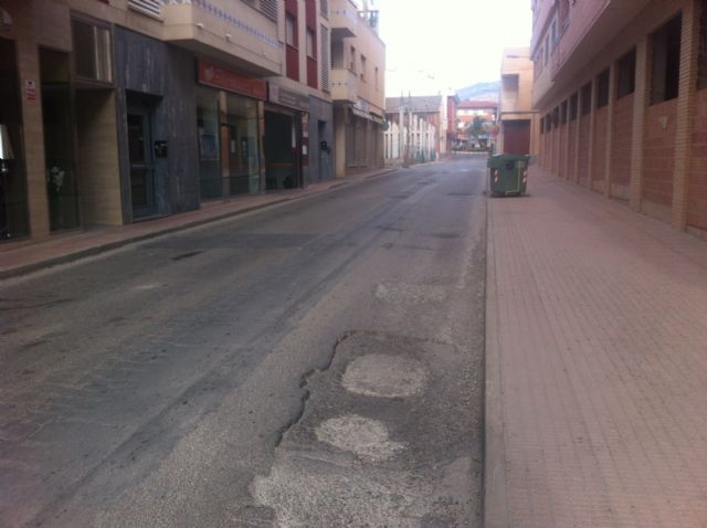 The Department of Infrastructure initiated proceedings to enforce the comprehensive plan patching streets and rural roads, Foto 1