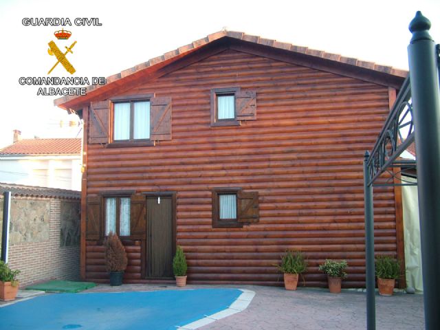 La Guardia Civil detiene a 38 personas por cometer estafas mediante el timo del nazareno - 3, Foto 3