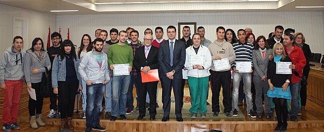 Reconocimiento a los alumnos del CIFEA por su colaboración en la creación del primer pulmón urbano de Torre-Pacheco - 1, Foto 1