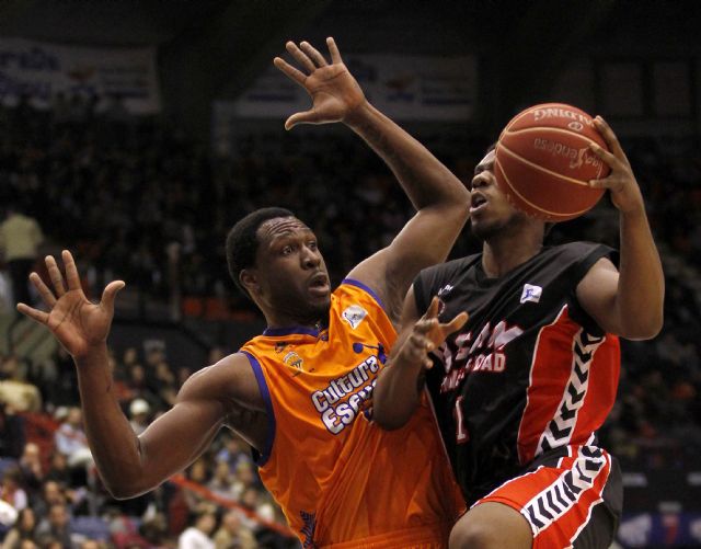 Tillie da la gloria al UCAM Murcia - 2, Foto 2