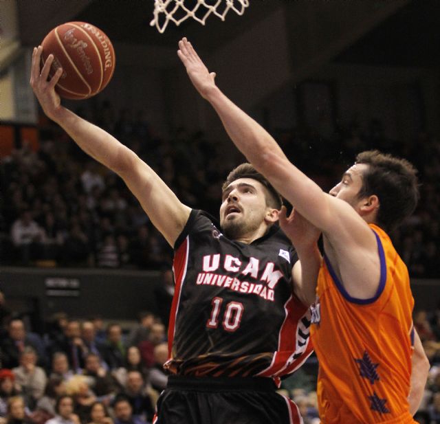 Tillie da la gloria al UCAM Murcia - 4, Foto 4