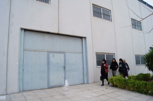 Autoridades municipales realizan una visita al Vivero Municipal de Empresas con el fin de conocer el estado de la infraestructura, Foto 2