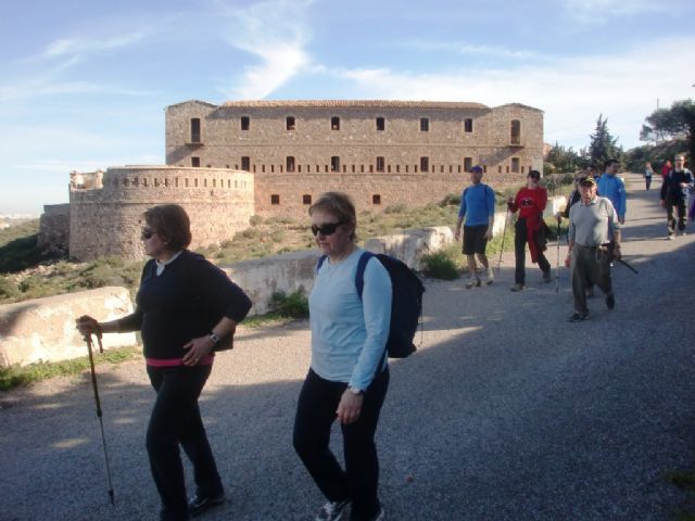 La concejalía de Deportes organizó el pasado domingo una ruta de senderismo por la costa de Cartagena - 4, Foto 4