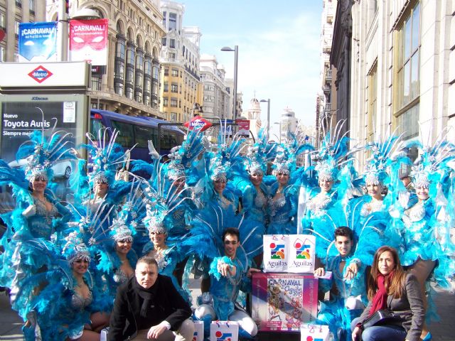 La capital de España se contagia del ritmo y la belleza del Carnaval de Águilas - 1, Foto 1