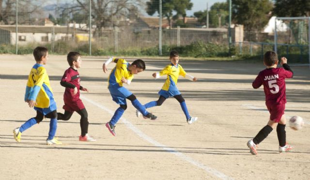 La Liga Local de Fútbol Base llega a su ecuador sin cambios en la clasificación - 2, Foto 2