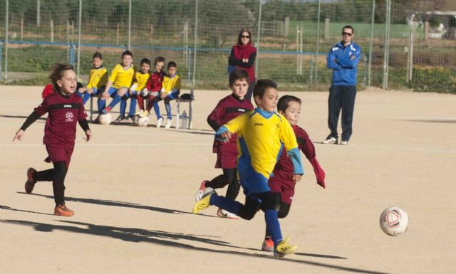 La Liga Local de Fútbol Base llega a su ecuador sin cambios en la clasificación - 4, Foto 4