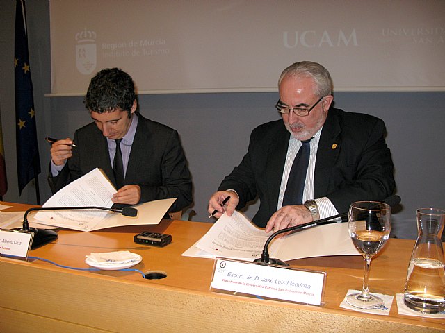 La Consejería de Turismo y la UCAM cooperan para implantar el grado en Gastronomía Mediterránea - 2, Foto 2