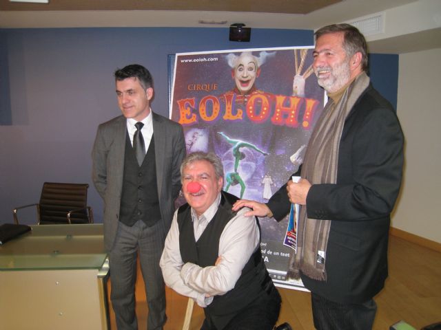 El director general del Instituto de Industrias Culturales y de las Artes durante la Presentación de ´Eoloh!´ - 1, Foto 1