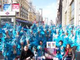 La capital de España se contagia del ritmo y la belleza del Carnaval de guilas