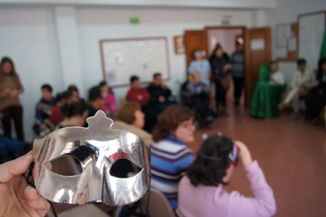 La Musa y Don Carnal acercan el Carnaval al Centro Ocupacional José Moyá y al Servicio Municipal de Apoyo Psicosocial - 4, Foto 4