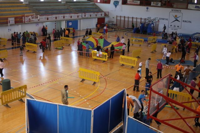 Los alumnos de Aidemar disfrutaron de una mañana lúdico-deportiva en el Polideportivo - 1, Foto 1