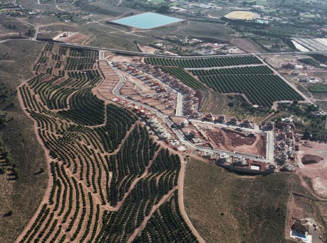 La concejalía de Urbanismo tramitó un total de 12 licencias de obra mayor durante el año 2012 para la construcción de embalses y pantanos - 1, Foto 1