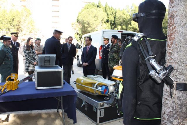 El Jardín del Malecón se convierte en un escaparate de las misiones internacionales de paz de las Fuerzas Armadas - 2, Foto 2
