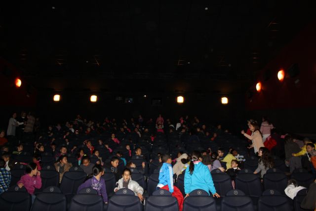 Cerca de 1.500 escolares participaron en el programa sobre cine y educación en valores organizado por la concejalía de Servicios Sociales - 1, Foto 1
