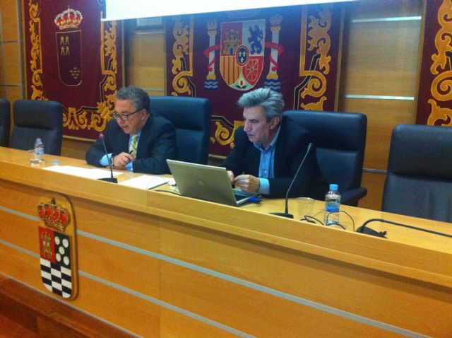 El Alcalde de Molina de Segura presenta el Proyecto Espejo del Plan Estratégico de Promoción y Desarrollo del Capital Humano a un grupo de empresarios que colaborarán en su desarrollo - 3, Foto 3