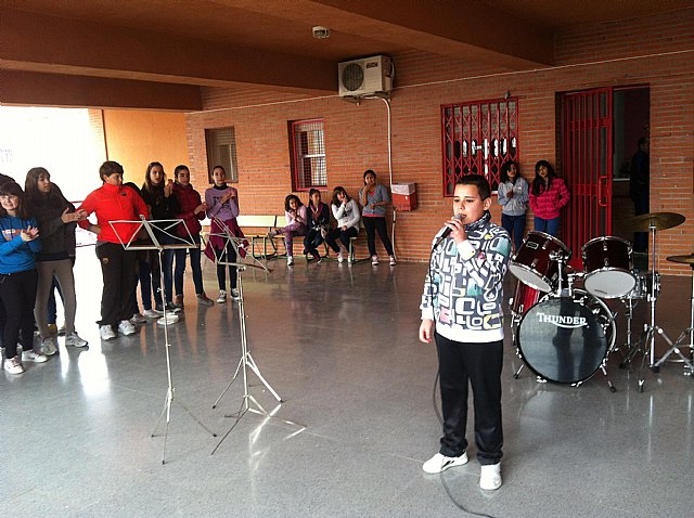 Actividades musicales en el iES Juan de la Cierva y Codornu de Totana con motivo de la celebracin del da de Santo Toms de Aquino - 5