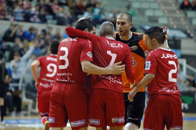 Rafa: Encajamos menos goles, eso quiere decir que estamos haciendo mejor las cosas - 1, Foto 1