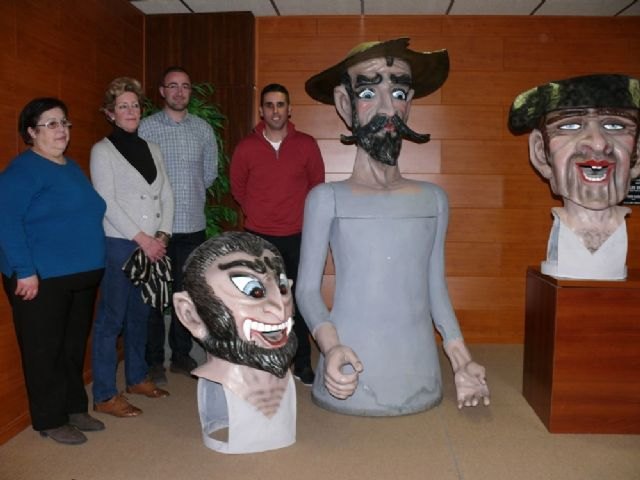 Recuperar el desfile de Gigantes y Cabezudos, una de las novedades del Carnaval de Jumilla 2013 - 1, Foto 1