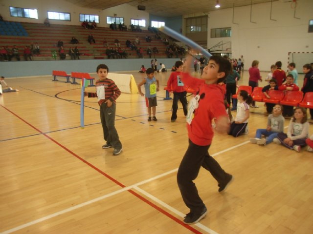 The Sports Department organizes local phase morning playing fry School Sports Athletics, Foto 1
