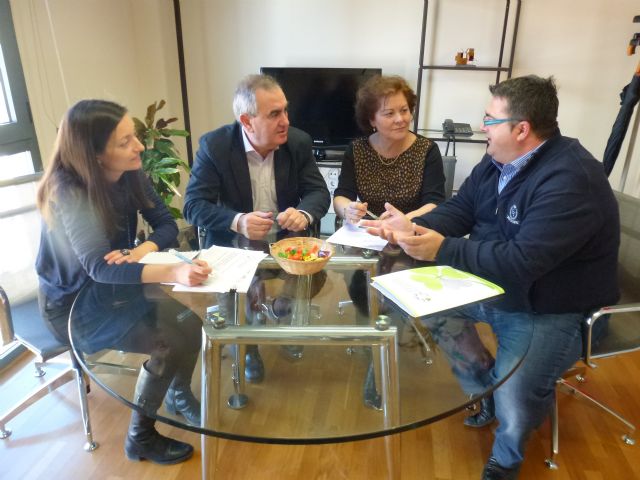 El PSOE se compromete a prestar su apoyo a la Federación de Enfermedades Raras, Foto 1