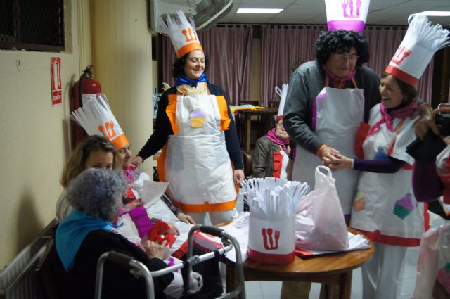 Los Centros de Día de Personas Mayores Dependientes de Totana celebran el carnaval - 4, Foto 4