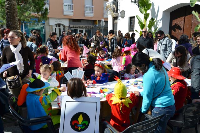 El Carnaval infantil congrega a 200 niños en la plaza de La Constitución - 1, Foto 1