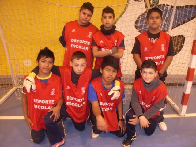 La tercera jornada de la fase local de futbol sala infantil masculino de Deporte Escolar tuvo lugar en la Sala Escolar, Foto 1