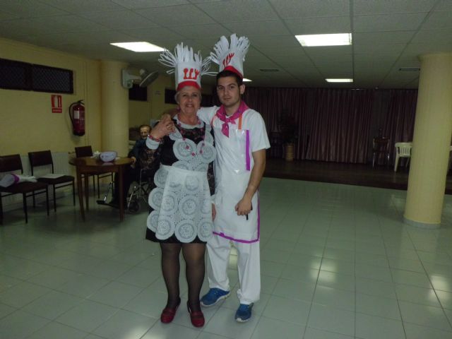 Los Centros de Da de Personas Mayores Dependientes de Totana celebran el carnaval - 2