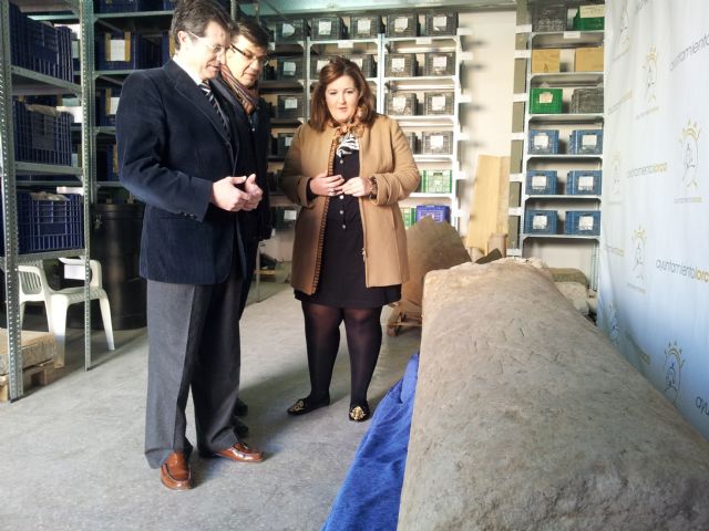 Descubierta en Lorca una columna miliaria romana de la época del emperador Octavio Augusto, con más de 2021 años de antigüedad - 1, Foto 1