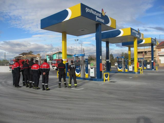 Bomberos Murcia se forman para intervenir en los autobuses de gas natural comprimido - 2, Foto 2