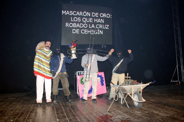 ‘Los que han robado la Cruz de Cehegín’ se alza con el ‘Mascarón de Oro 2013’ - 1, Foto 1