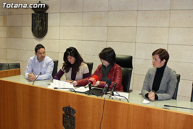 El ayuntamiento suscribe un convenio con University of Cambridge Local Examinations Syndicate, Foto 4