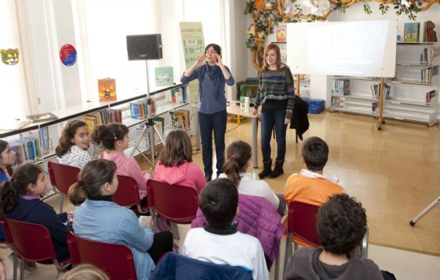 Aprendizaje y ficción se dan la mano en la obra de Ana Alonso, El castillo de Vapor - 1, Foto 1