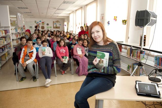 Aprendizaje y ficción se dan la mano en la obra de Ana Alonso, El castillo de Vapor - 3, Foto 3
