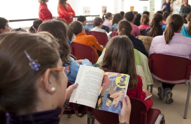 Aprendizaje y ficción se dan la mano en la obra de Ana Alonso, El castillo de Vapor - 4, Foto 4