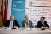 Valcrcel anima al sector turstico a trabajar conjuntamente para mejorar la tendencia actual y potenciar el turismo internacional
