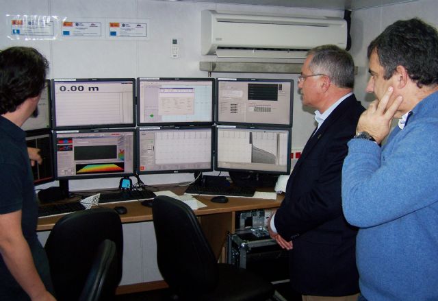 El buque Ángeles Alvariño del Instituto Español de Oceanografía atraca en Águilas - 2, Foto 2