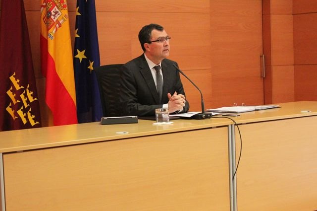 Convenio con el Ayuntamiento de Alhama de Murcia para luchar contra la economa irregular, Foto 1