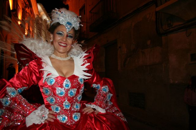 El Gran Desfile del Carnaval de Cehegín derrocha colorido, belleza y fantasía ante miles de personas - 5, Foto 5