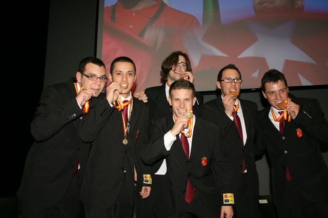 Seis alumnos de la Región, galardonados en las Olimpiadas Nacionales de Formación Profesional - 1, Foto 1