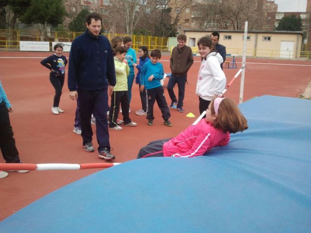 Jornada de atletismo para los alumnos del colegio Vicente Ros - 2, Foto 2